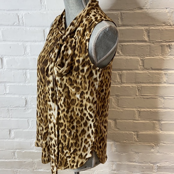 J.Crew 365 Leopard Print Sleeveless Blouse With Tie Neck Size XS - Picture 6 of 12